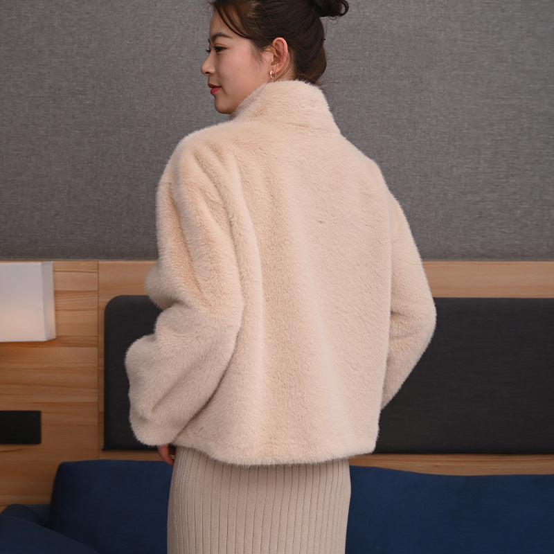 Mink-like plush winter women's short fur coat